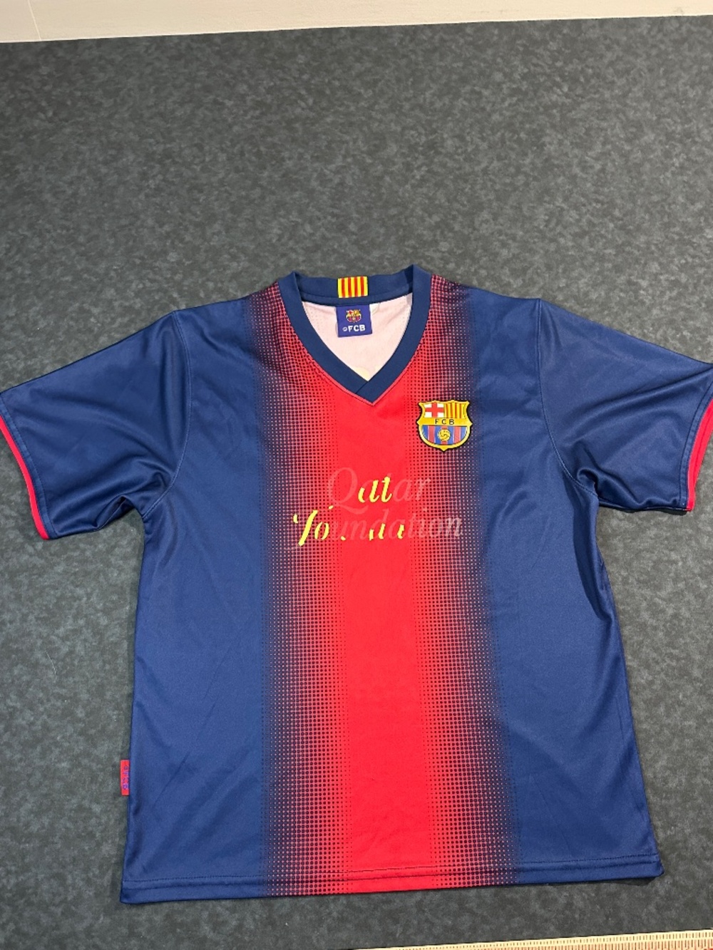 FC Barcelona Lionel Messi #10 Qatar Foundation Soccer Jersey by Roger's Size S